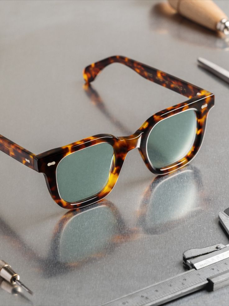 Squared Sunglasses | CITTA.
