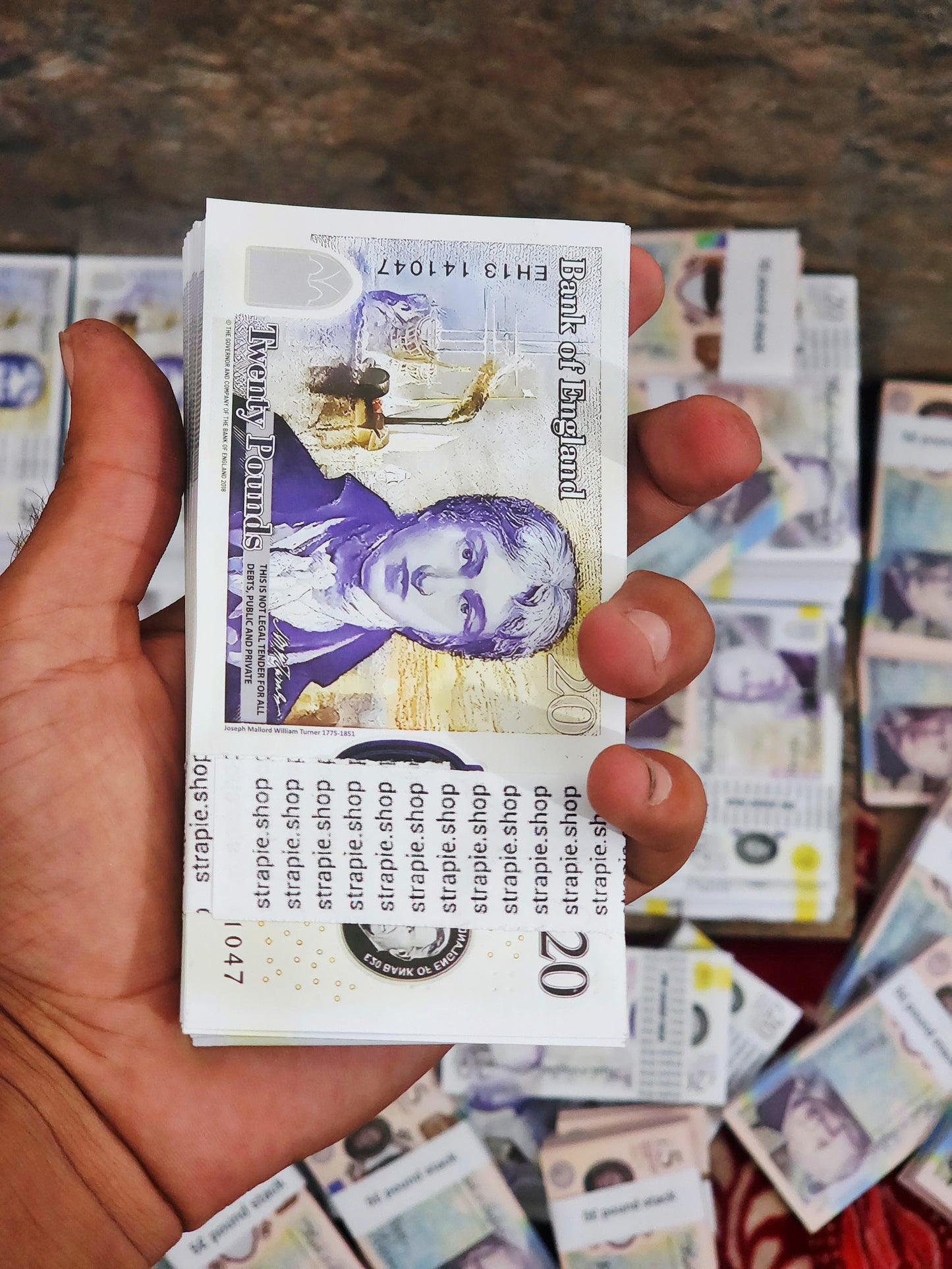 20£ pound prop stack (105 notes).