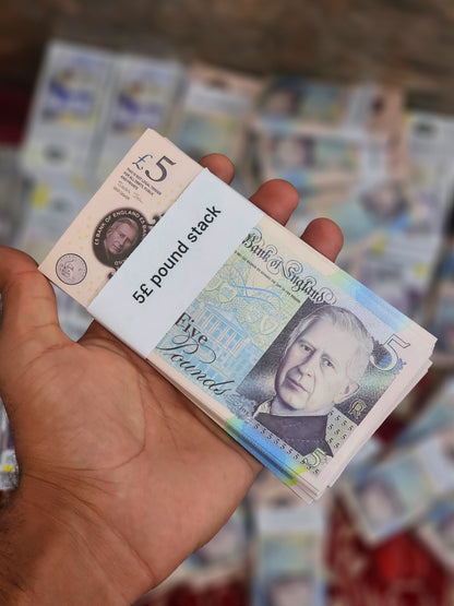 5£ pound prop stack (105 notes).